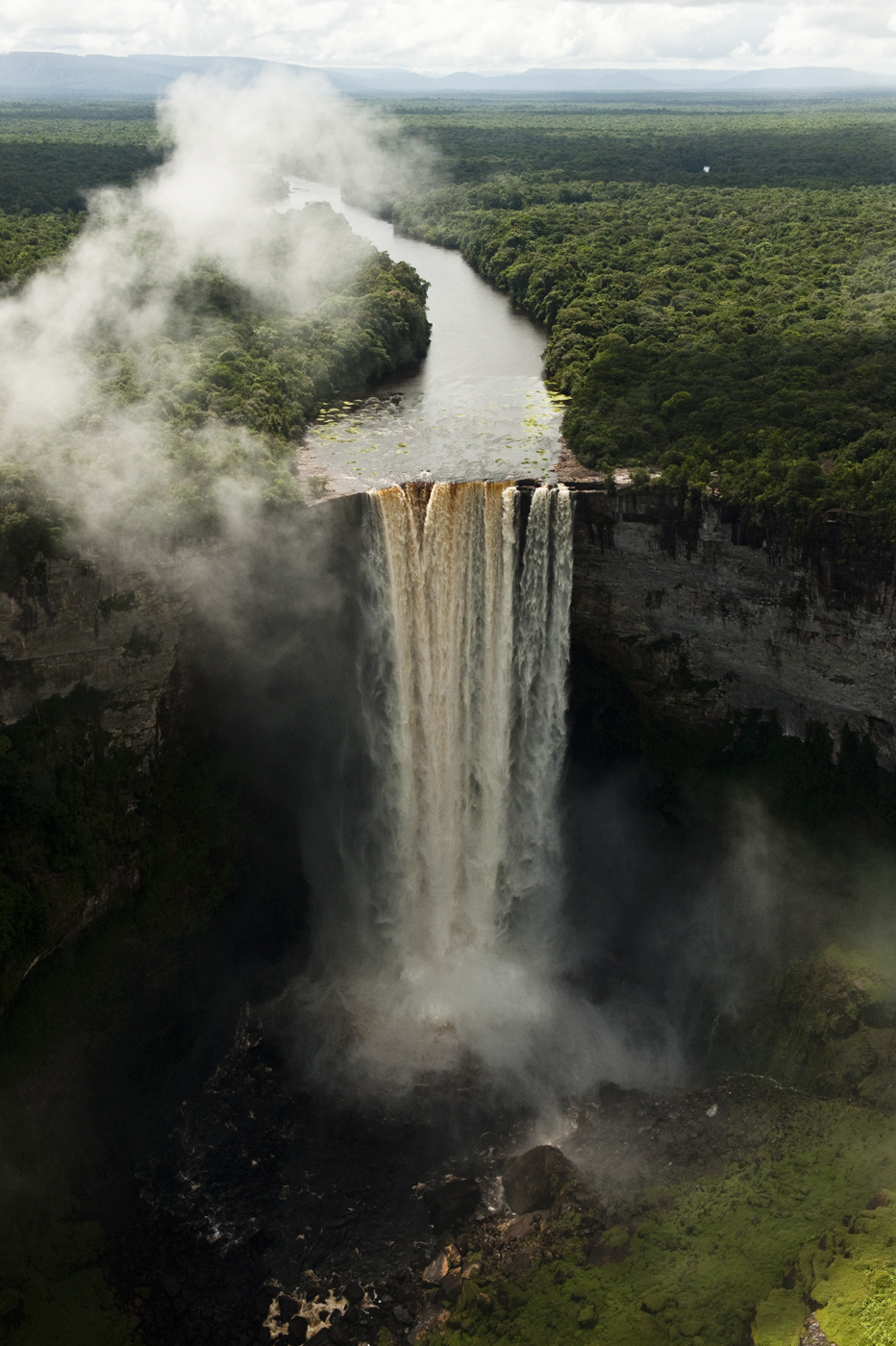 Kaieteur Falls 
226 Meters
Potaro River which runs into the Essequibo River
Kaieteur National Park
Rainforest
GUYANA
South America